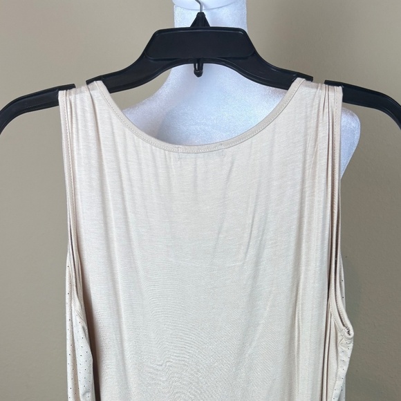 Cha Cha Vente Beige Soft Comfy Tank Top w/ Front Ventilation; Size XL - Picture 7 of 10